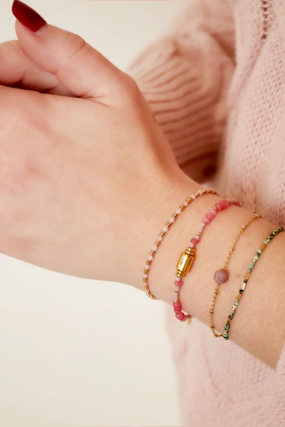 Perlenarmband aus Edelstahl Rosa Stein Bild2